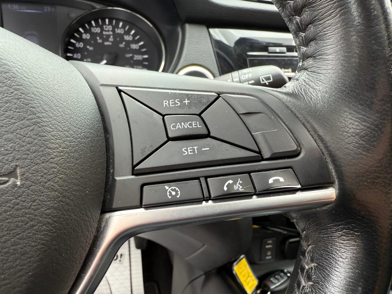 2018 Nissan Qashqai AWD SV CVT Photo