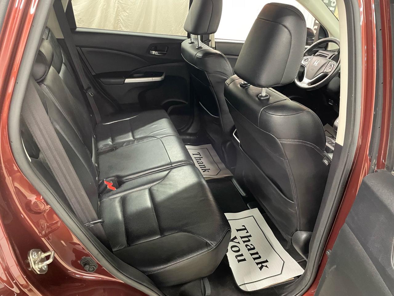 2016 Honda CR-V Touring | LEATHER | SUNROOF | AWD Photo