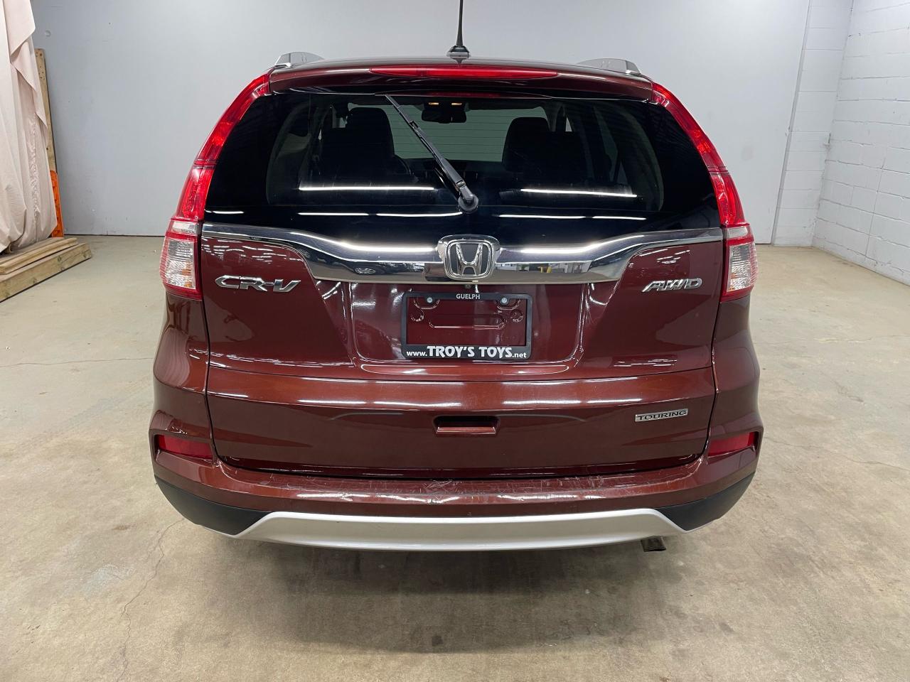 2016 Honda CR-V Touring | LEATHER | SUNROOF | AWD Photo