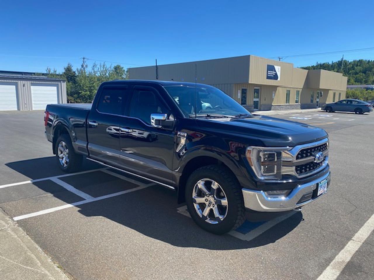 2022 Ford F-150 KING RANCH 4WD SUPERCREW 5.5' BOX - Photo #3