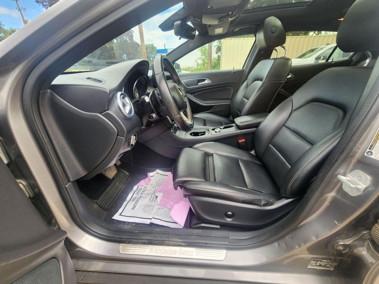 2017 Mercedes-Benz GLA GLA 250 l Clean Carfax l No Accidents l AWD l Nav