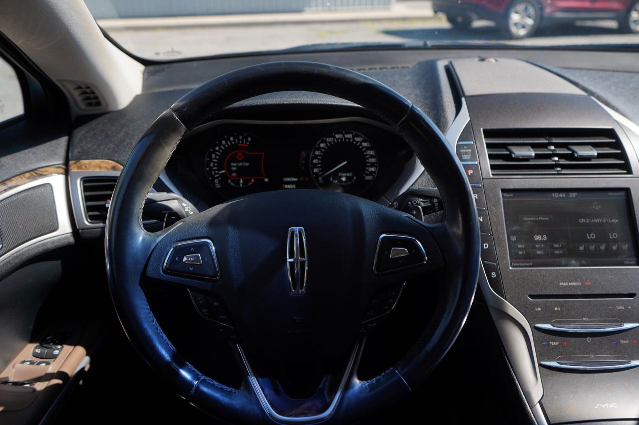 2016 Lincoln MKZ undefined - Photo #11