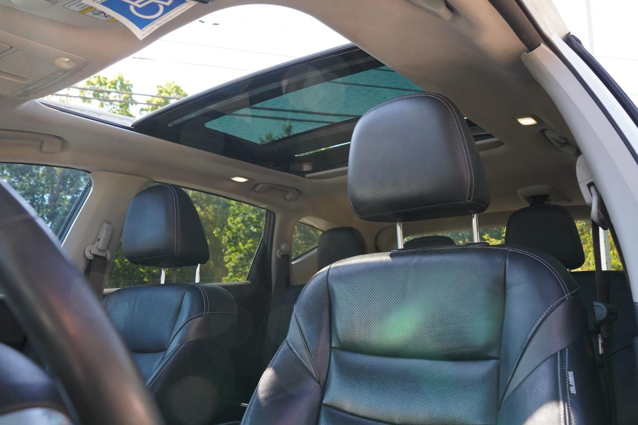 2016 Nissan Murano SV - Photo #14