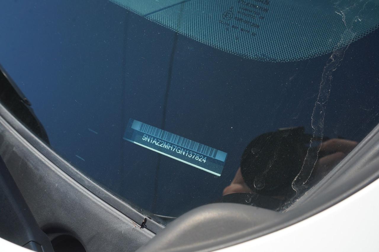 2016 Nissan Murano SV - Photo #17
