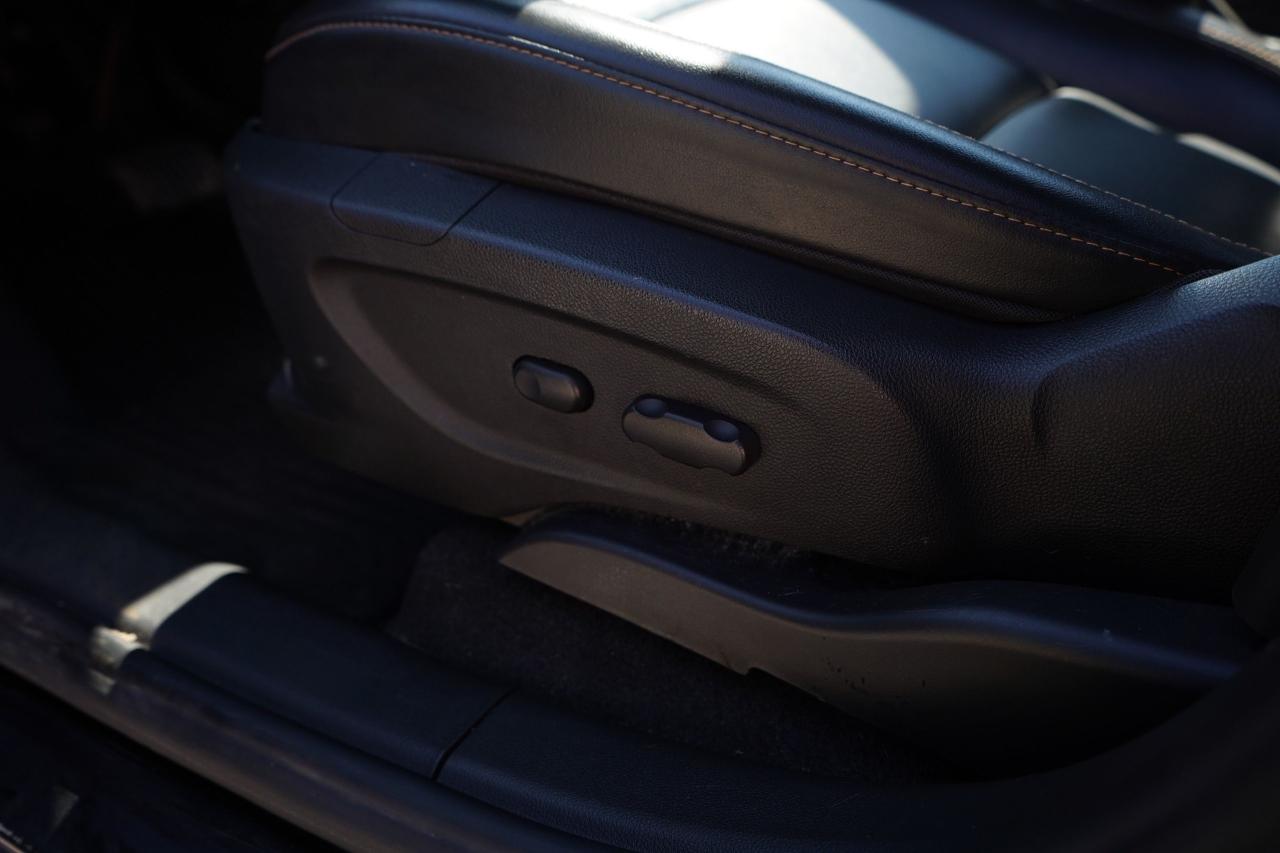 2021 Chevrolet Trax AWD 4dr LT - Photo #5