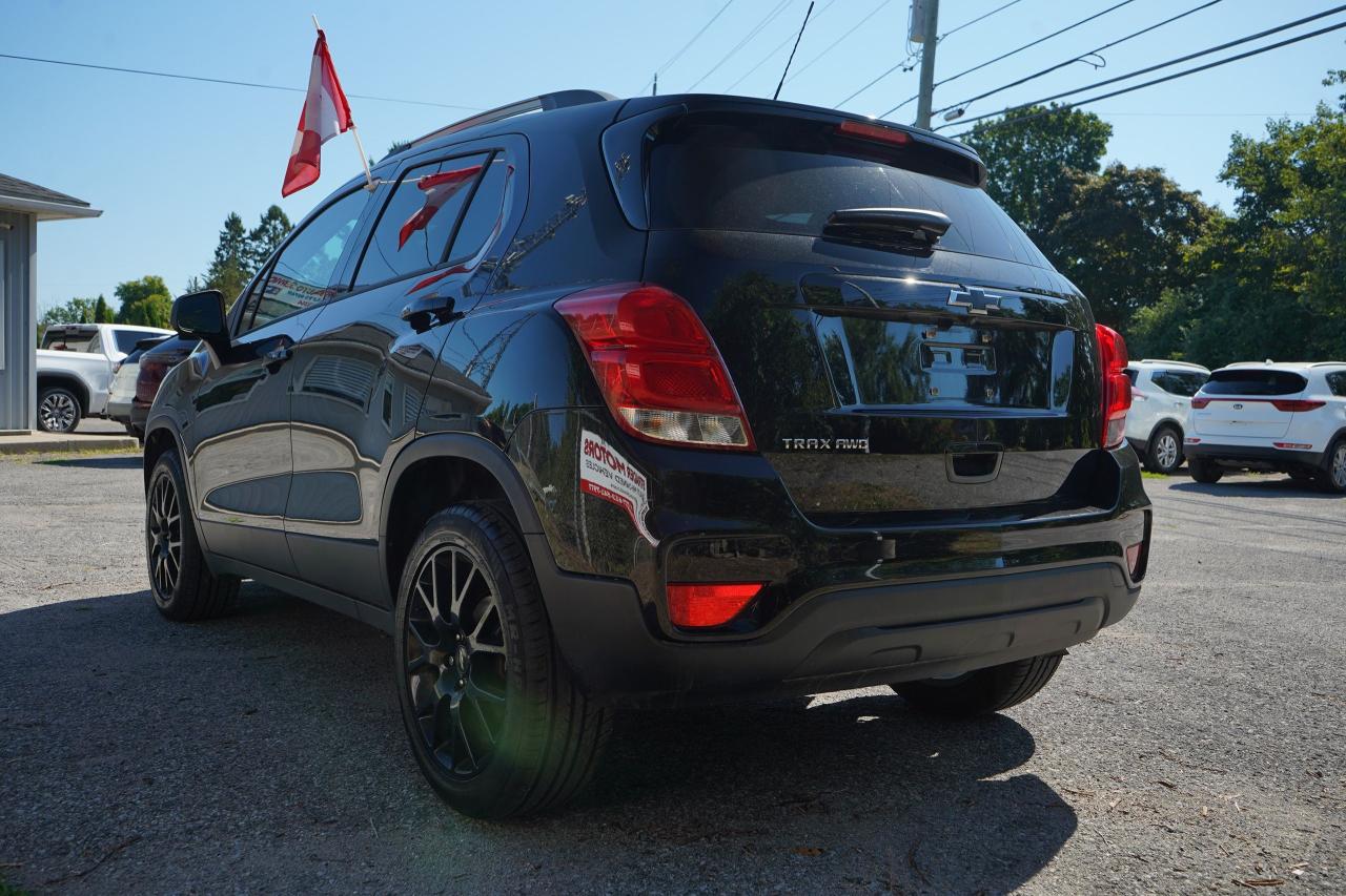 2021 Chevrolet Trax AWD 4dr LT - Photo #6