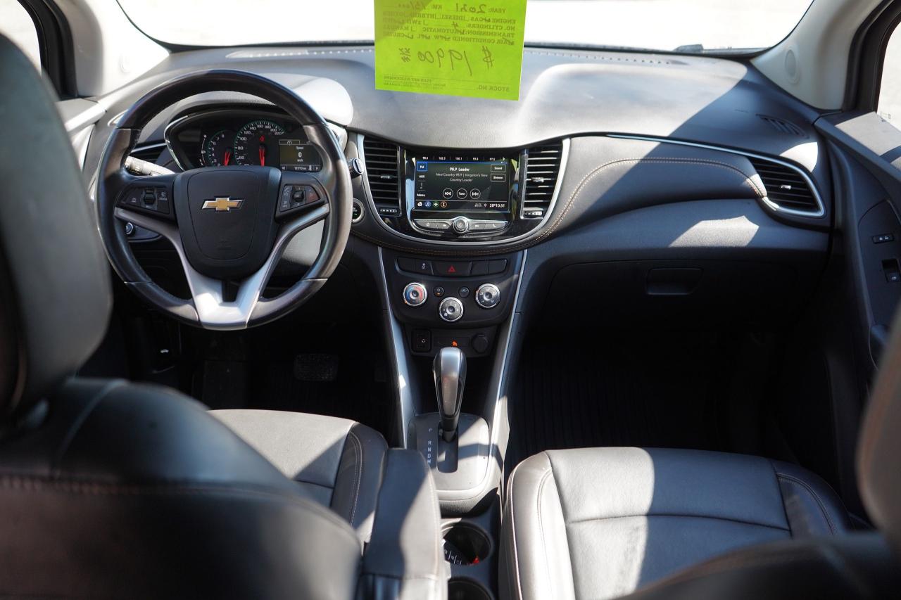 2021 Chevrolet Trax AWD 4dr LT - Photo #12