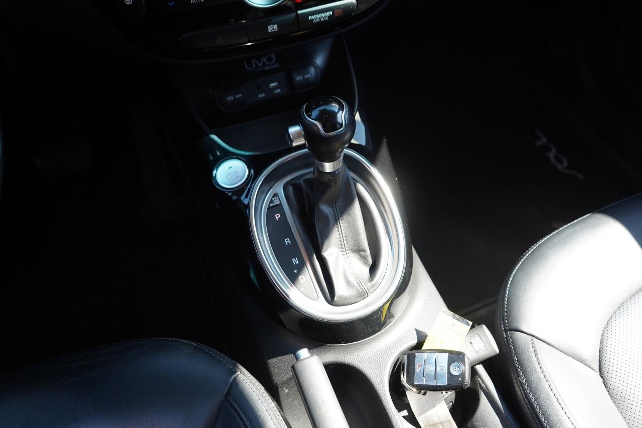 2015 Kia Soul SX Luxury - Photo #4