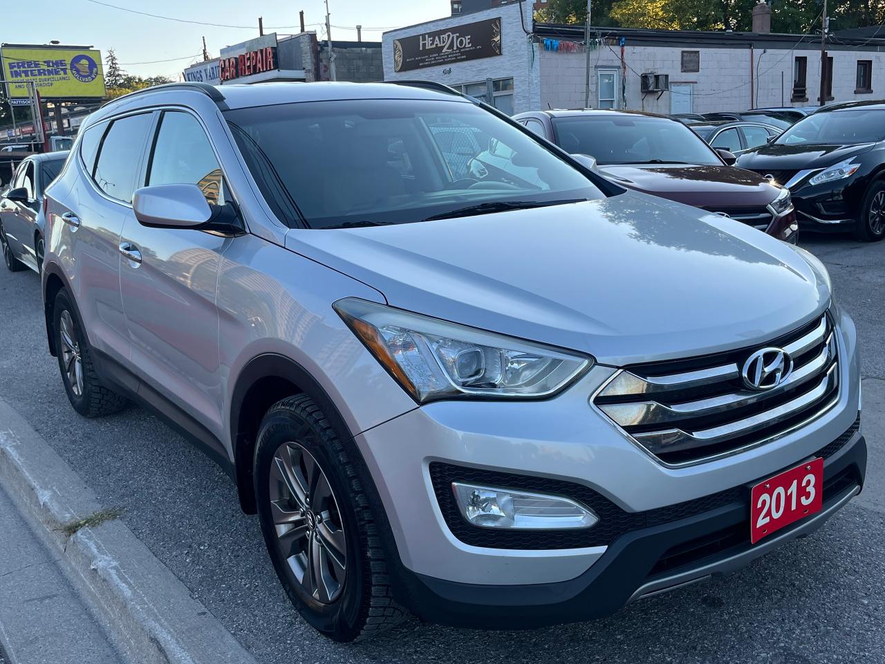 Used 2013 Hyundai Santa Fe Premium-HEATED SEATS & STEERING-BLUETOOTH-LOW KM! for sale in Scarborough, ON