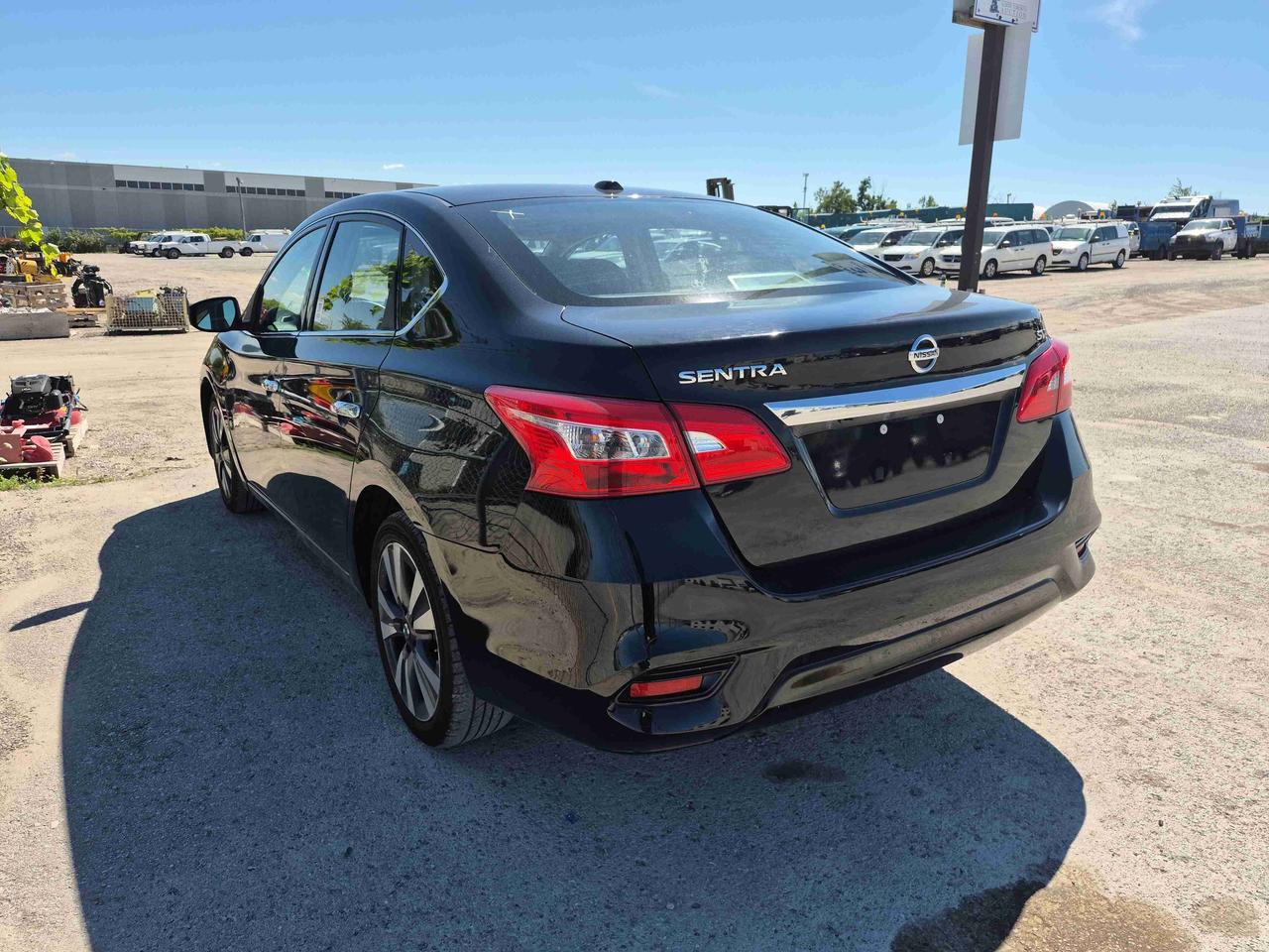 2018 Nissan Sentra SV Photo