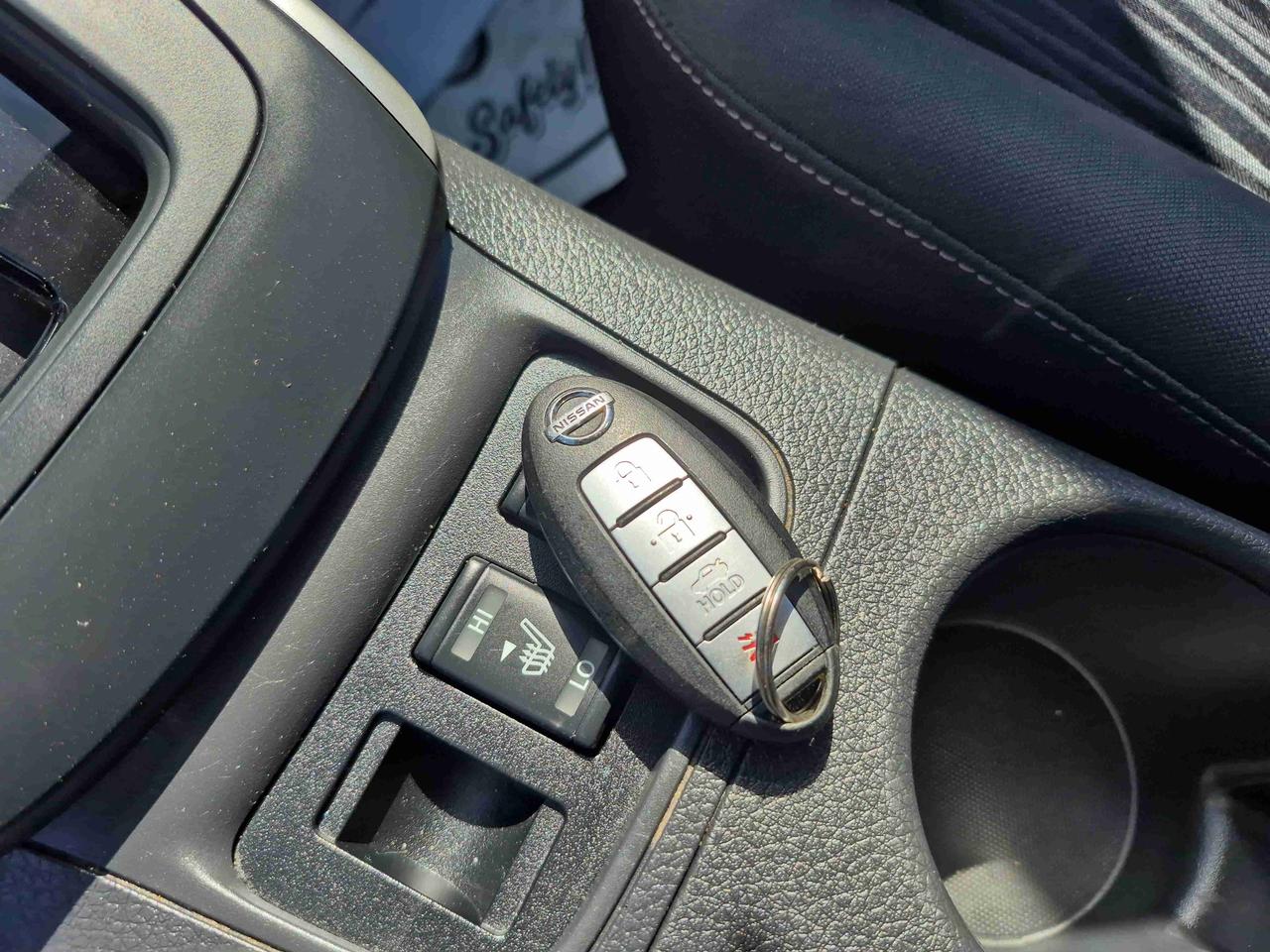 2018 Nissan Sentra SV Photo