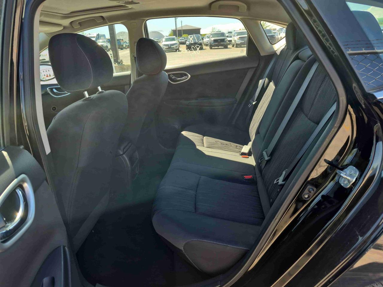 2018 Nissan Sentra SV Photo