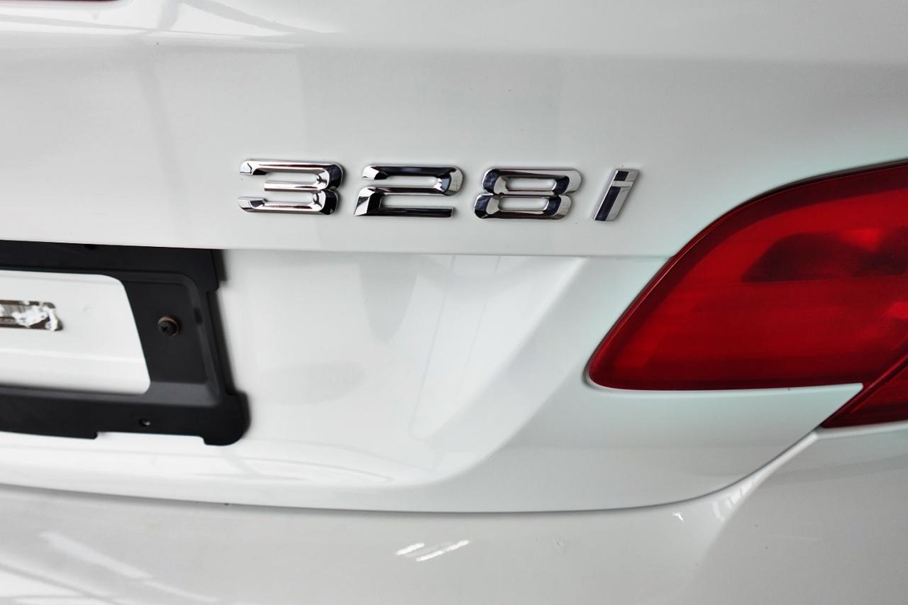 2013 BMW 3 Series 328i Cabriolet - No Accident, New Timing - Photo #12