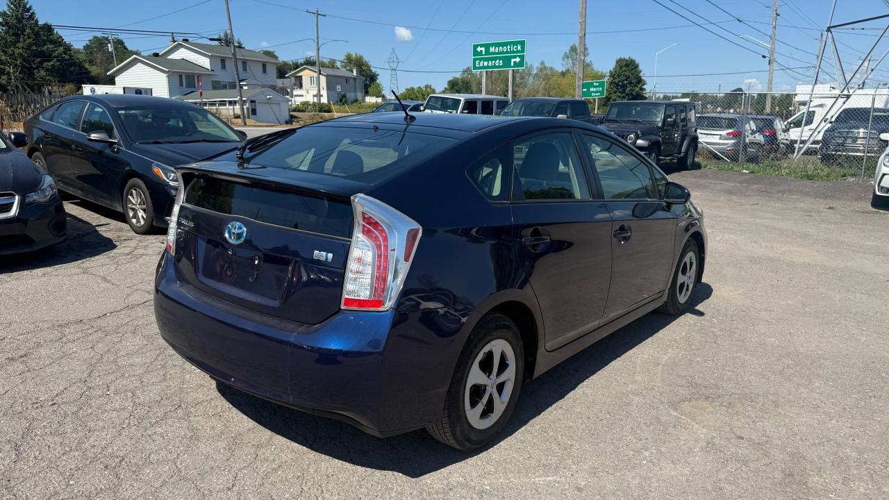 2014 Toyota Prius HB Photo4