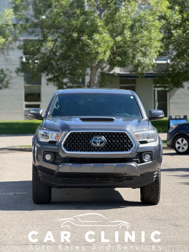 2015 Toyota Tacoma TRD Sport - Photo #2