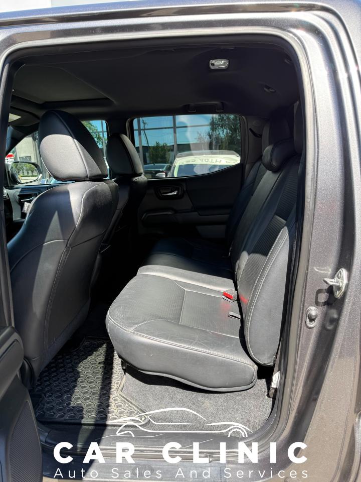 2015 Toyota Tacoma TRD Sport - Photo #12