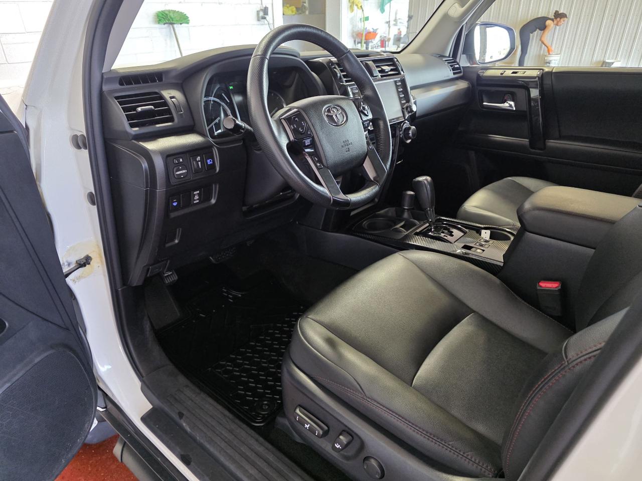 2021 Toyota 4Runner Off Road Photo0