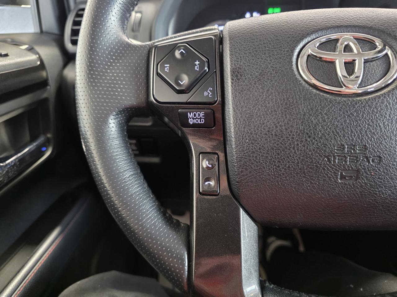 2021 Toyota 4Runner Off Road Photo0