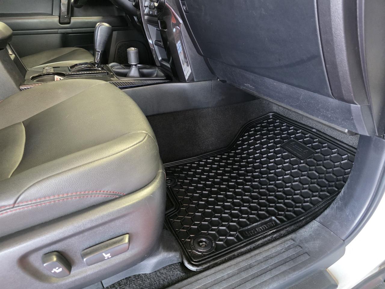 2021 Toyota 4Runner Off Road Photo0