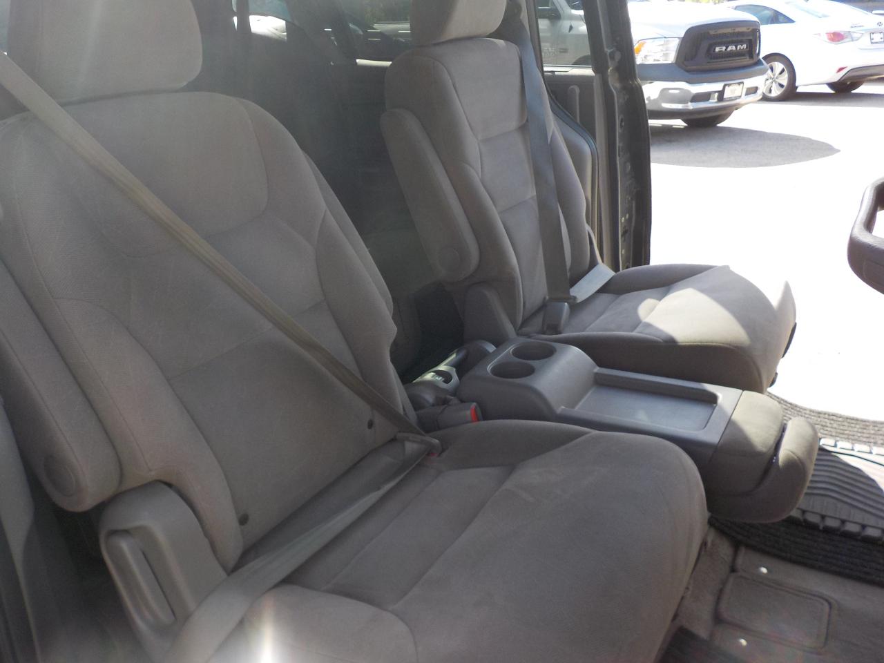 2010 Honda Odyssey EX-L - Photo #19