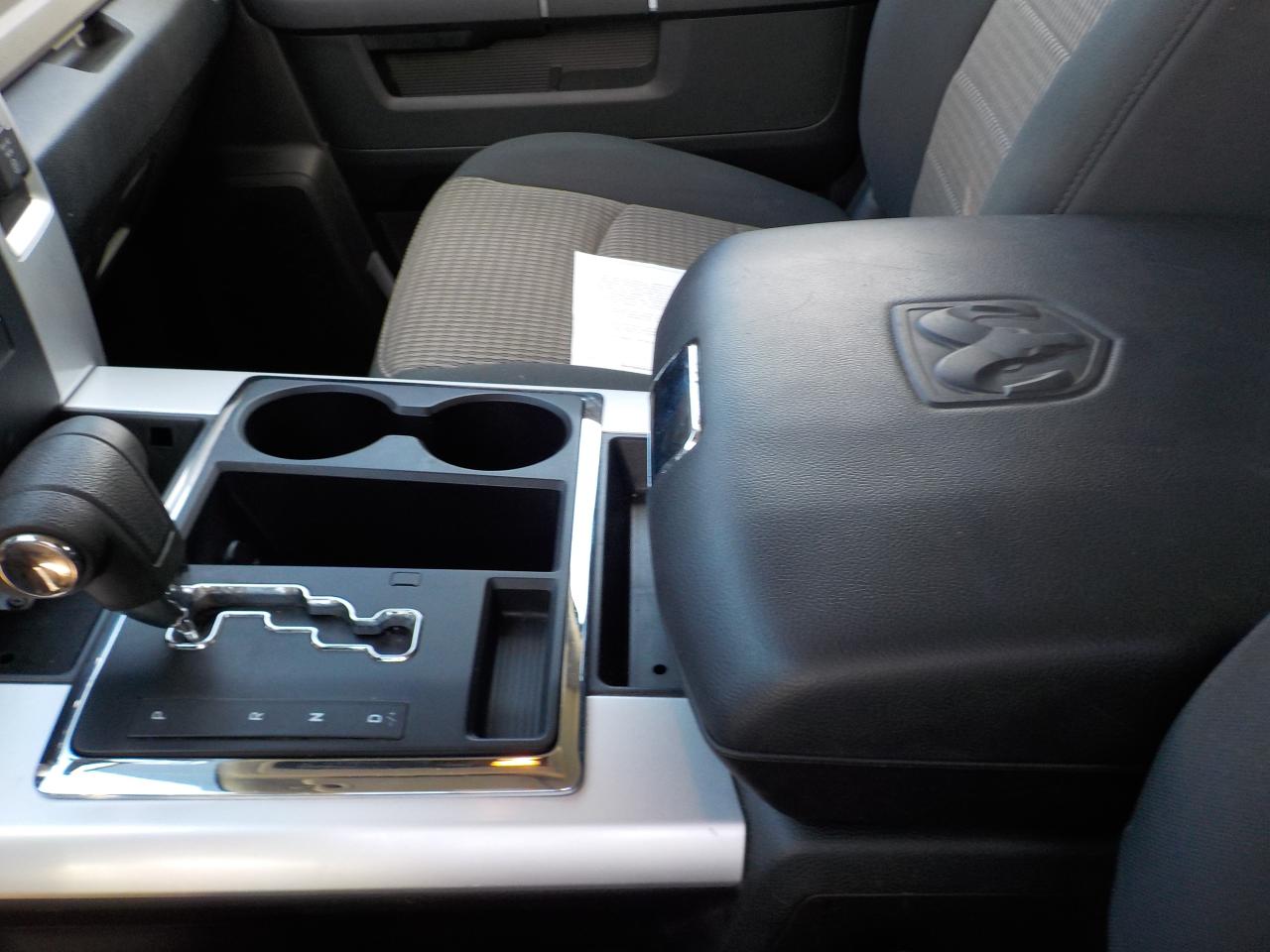 2012 RAM 1500 Big Horn - Photo #16