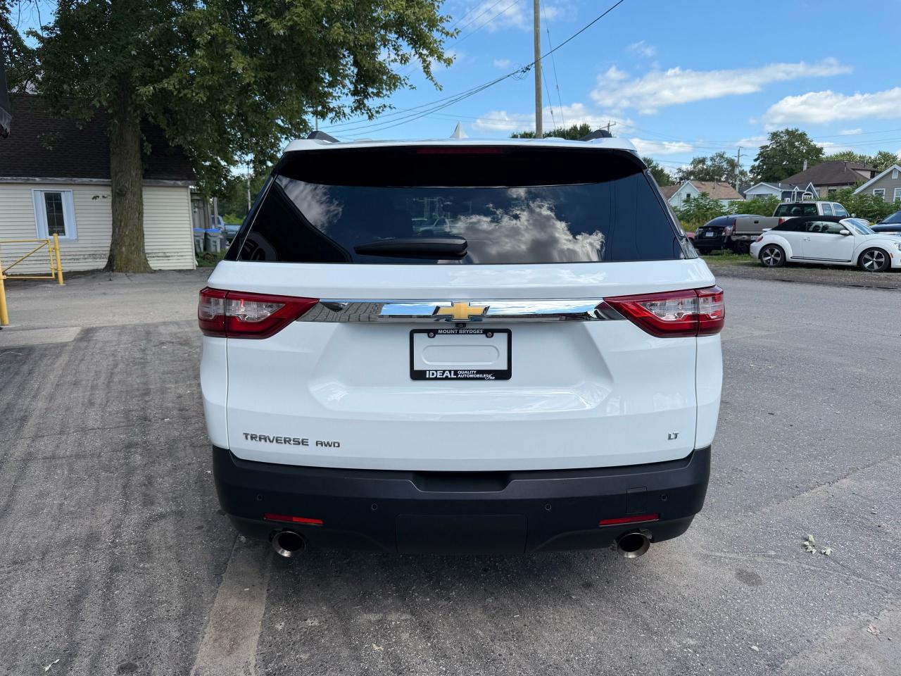 2021 Chevrolet Traverse LT Cloth - Photo #4
