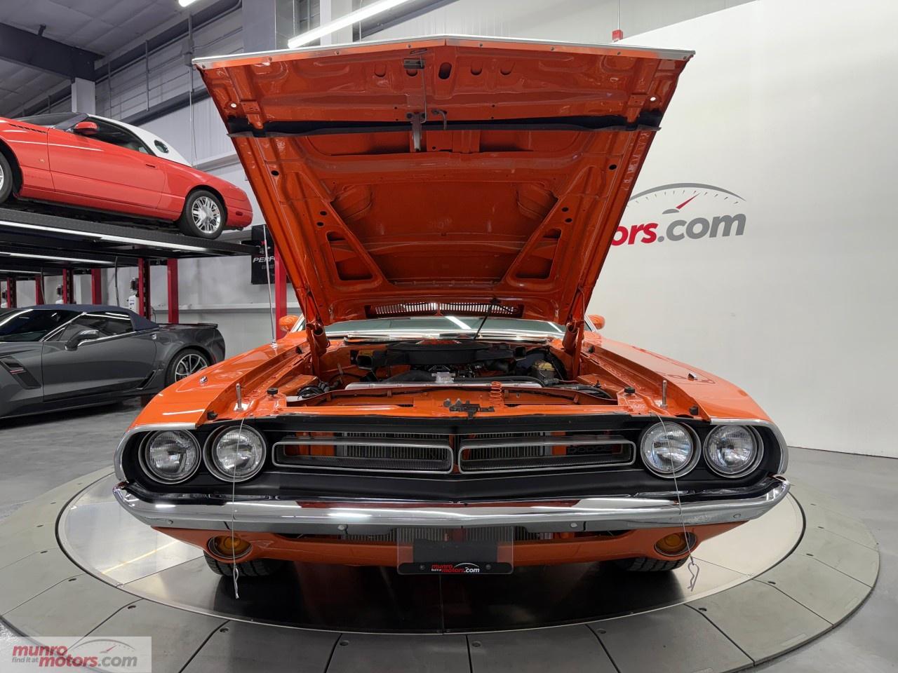 1971 Dodge Challenger Hardtop Photo