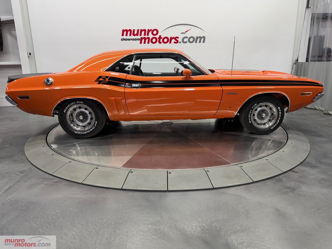 1971 Dodge Challenger Hardtop Photo