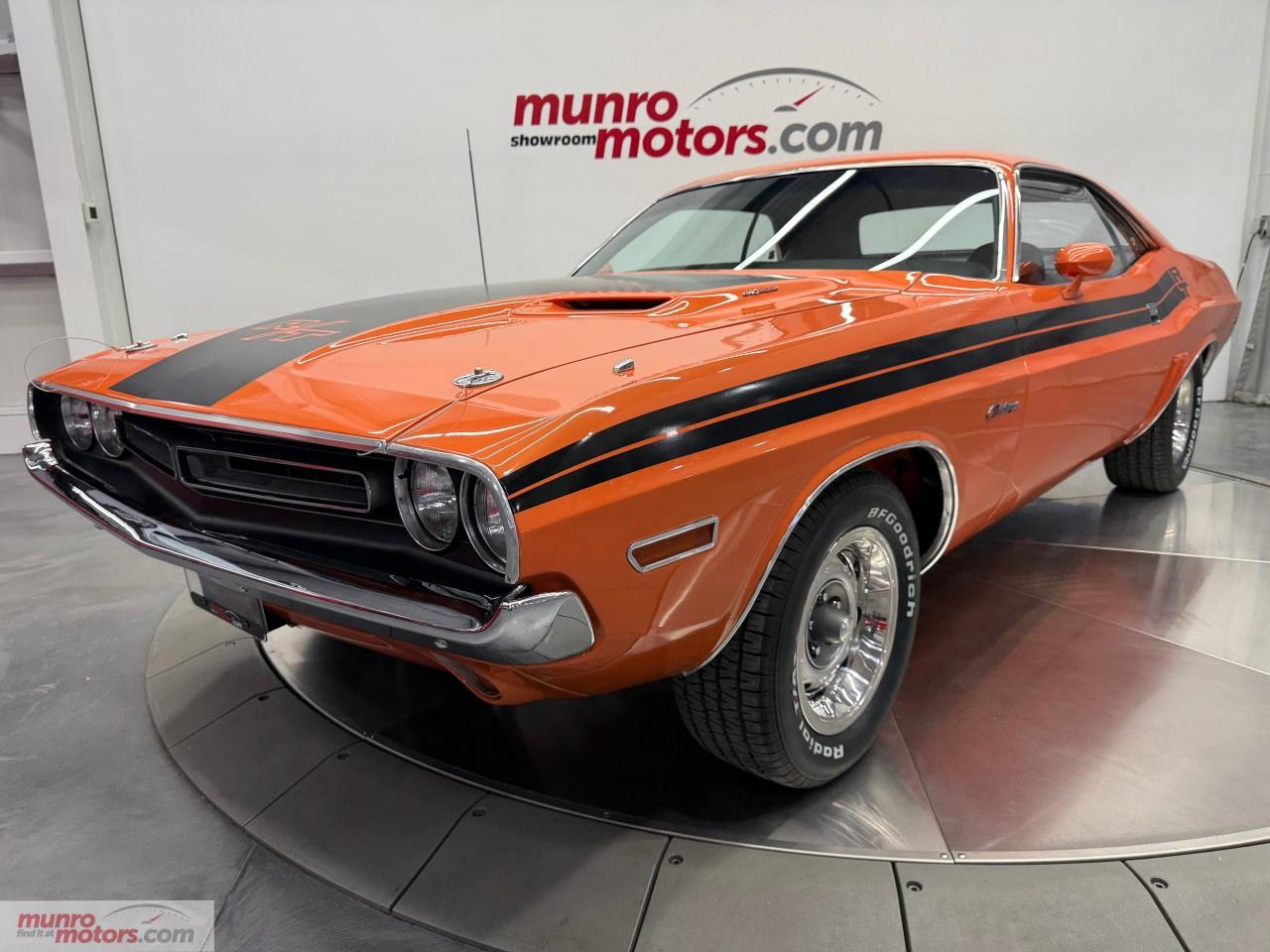 1971 Dodge Challenger Hardtop Photo