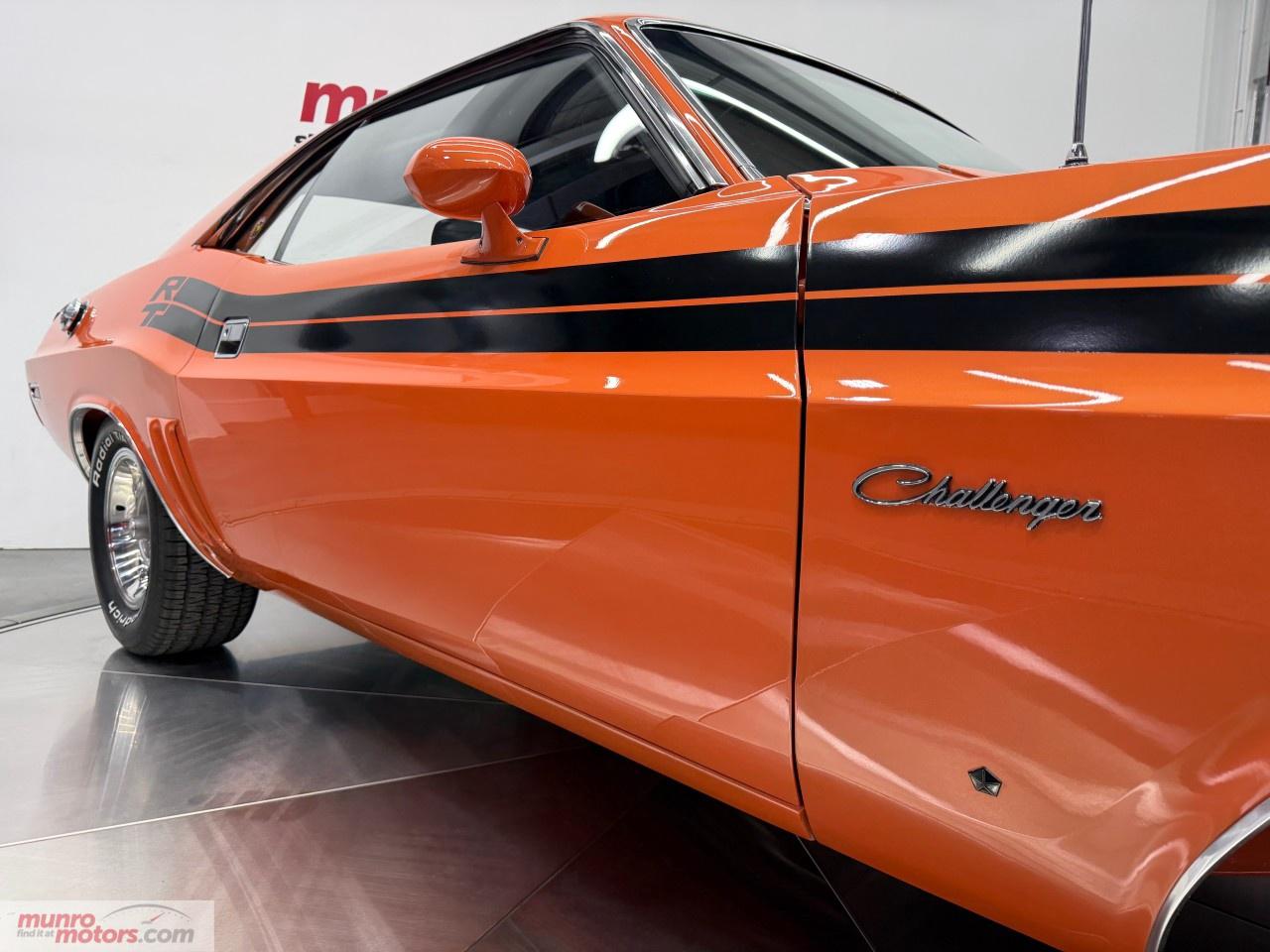 1971 Dodge Challenger Hardtop Photo