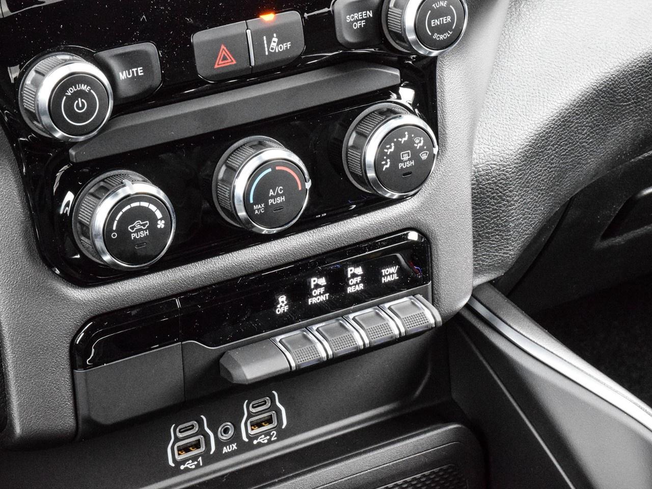 2025 RAM 1500 Tradesman 4x4 Crew Cab 5'7" Box Photo