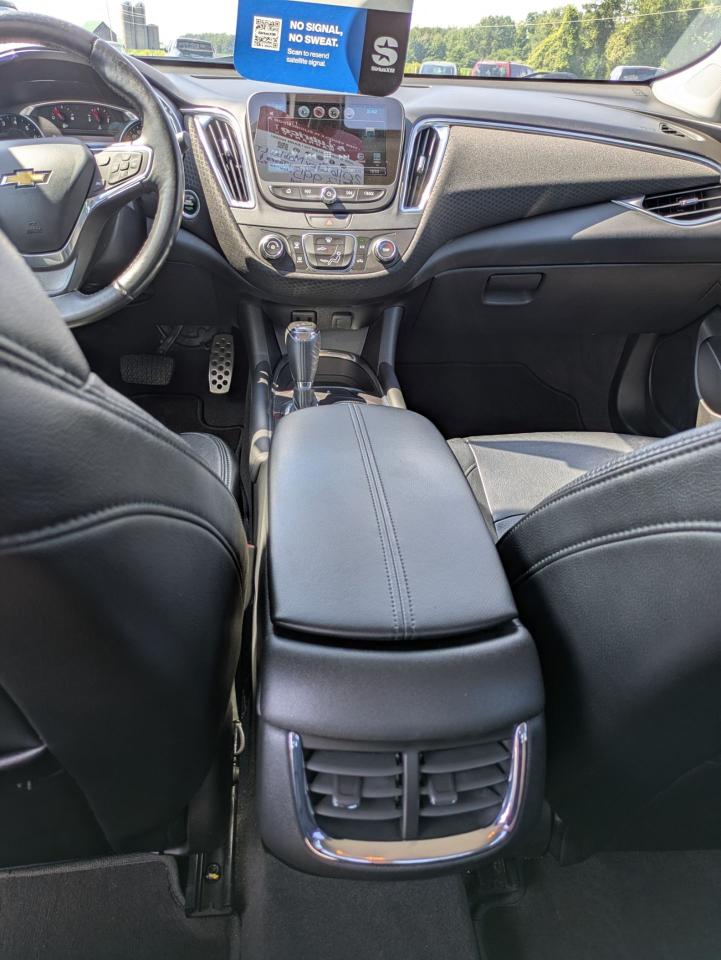 2016 Chevrolet Malibu LT - Photo #11