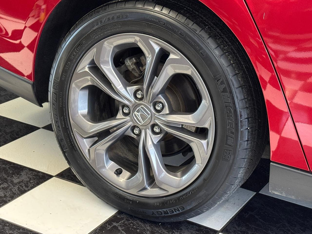 2023 Honda Accord EX+Roof+Adapive Cruise+LKA+BSM+CLEAN CARFAX Photo