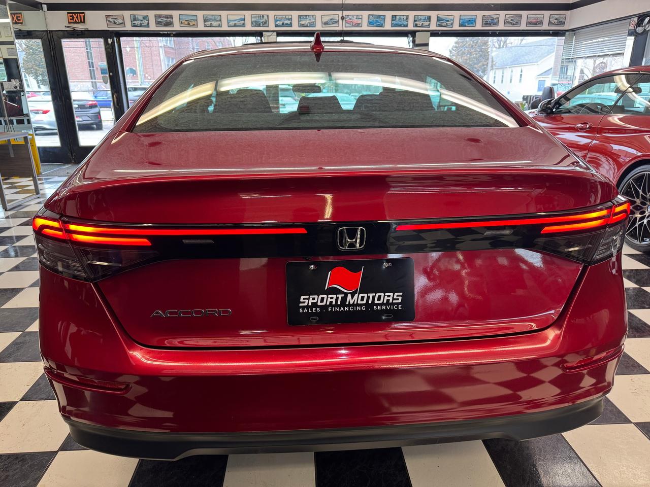 2023 Honda Accord EX+Roof+Adapive Cruise+LKA+BSM+CLEAN CARFAX Photo