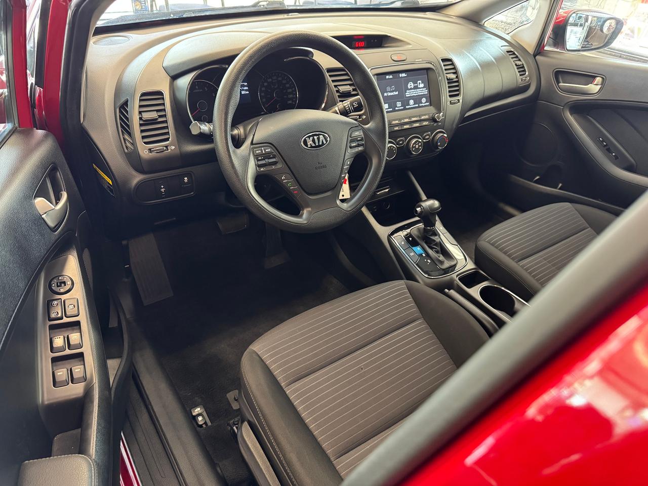 2017 Kia Forte LX+New Tires+ApplePlay+Remote Start+CLEAN CARFAX Photo