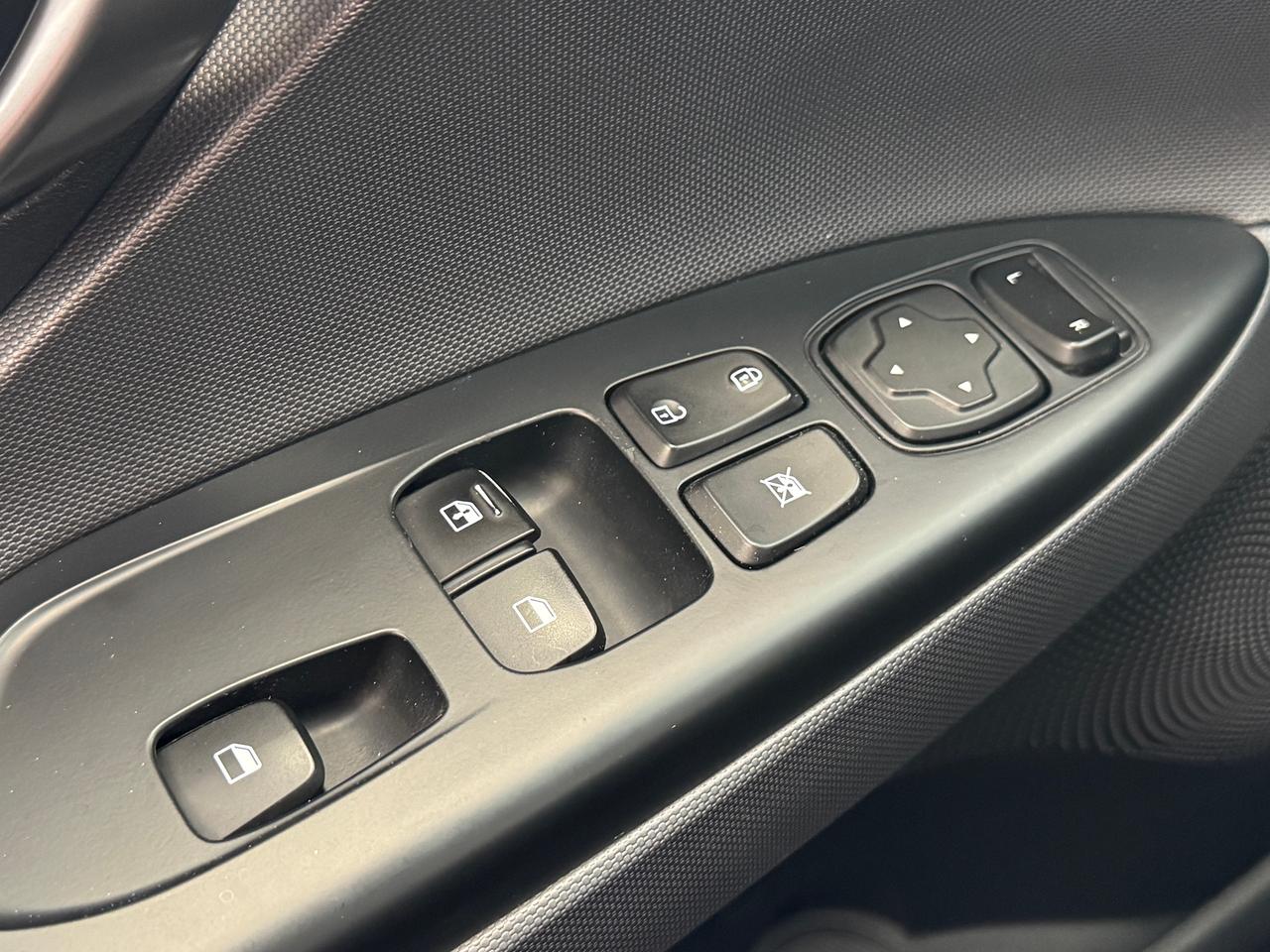 2019 Hyundai Veloster Turbo+New Tires+Wheels+Roof+BSM+CLEAN CARFAX Photo