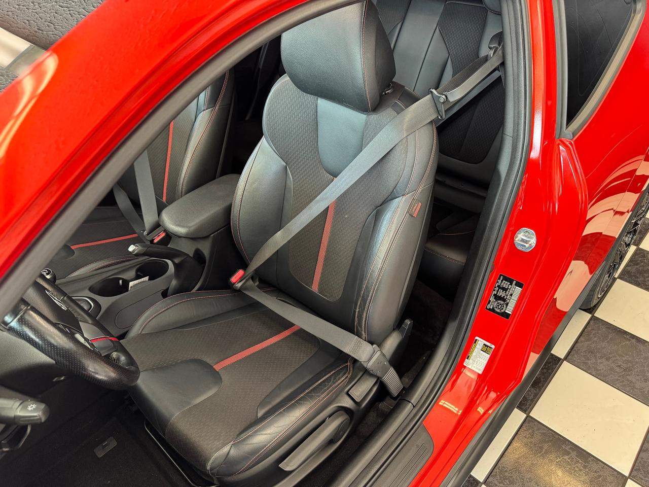 2019 Hyundai Veloster Turbo+New Tires+Wheels+Roof+BSM+CLEAN CARFAX Photo