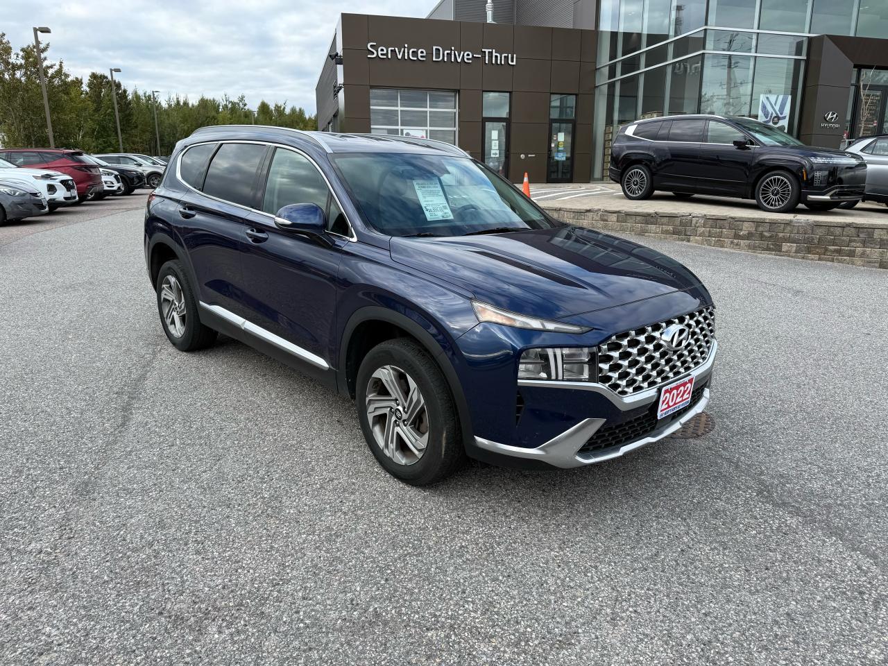 2022 Hyundai Santa Fe Preferred Photo5