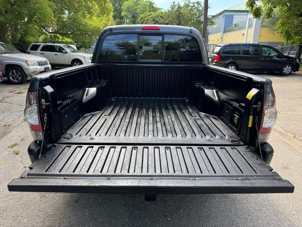 2011 Toyota Tacoma TRD SPORT - 4X4 - Photo #19