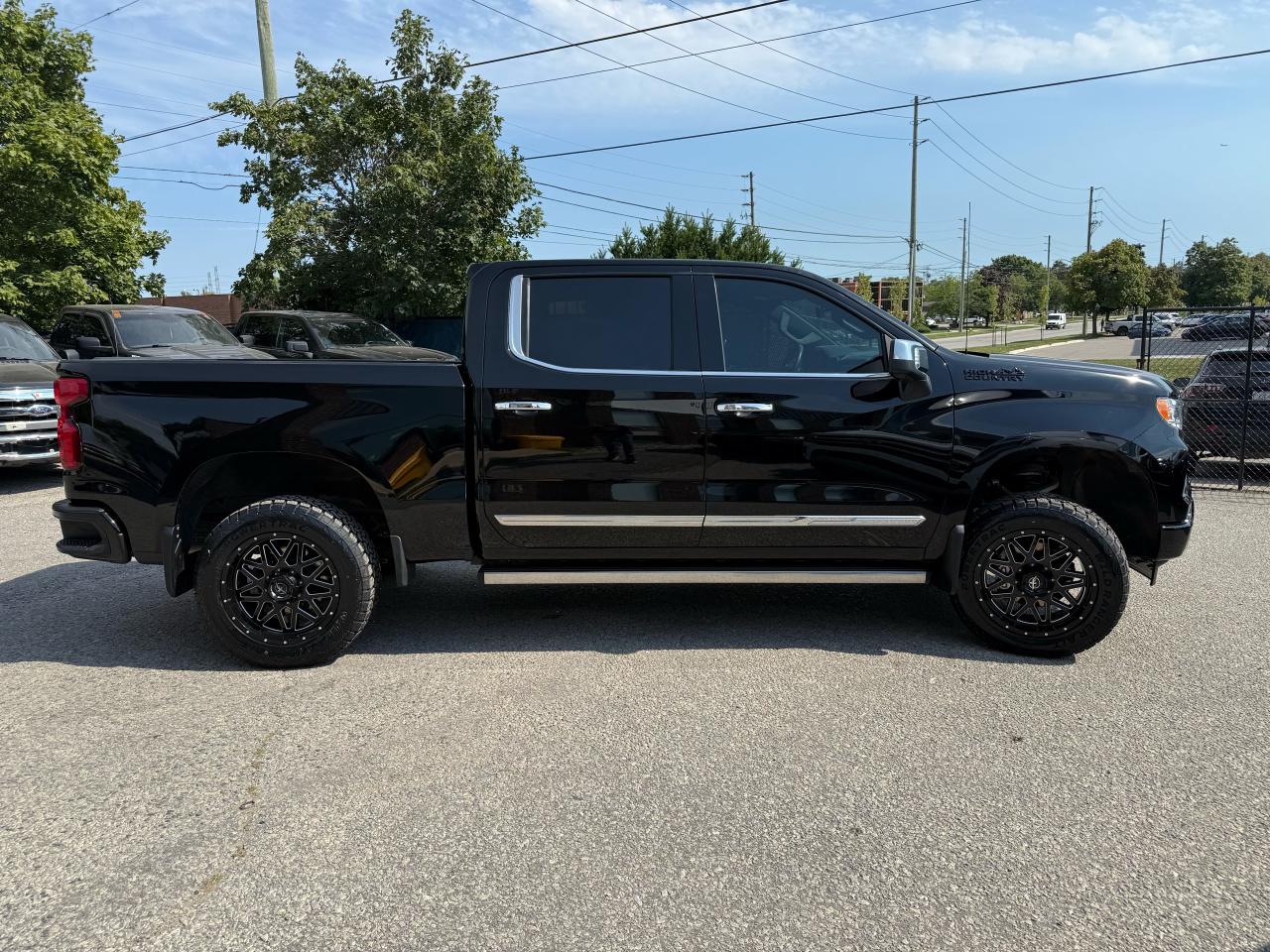 2023 Chevrolet Silverado 1500 High Country - Photo #3