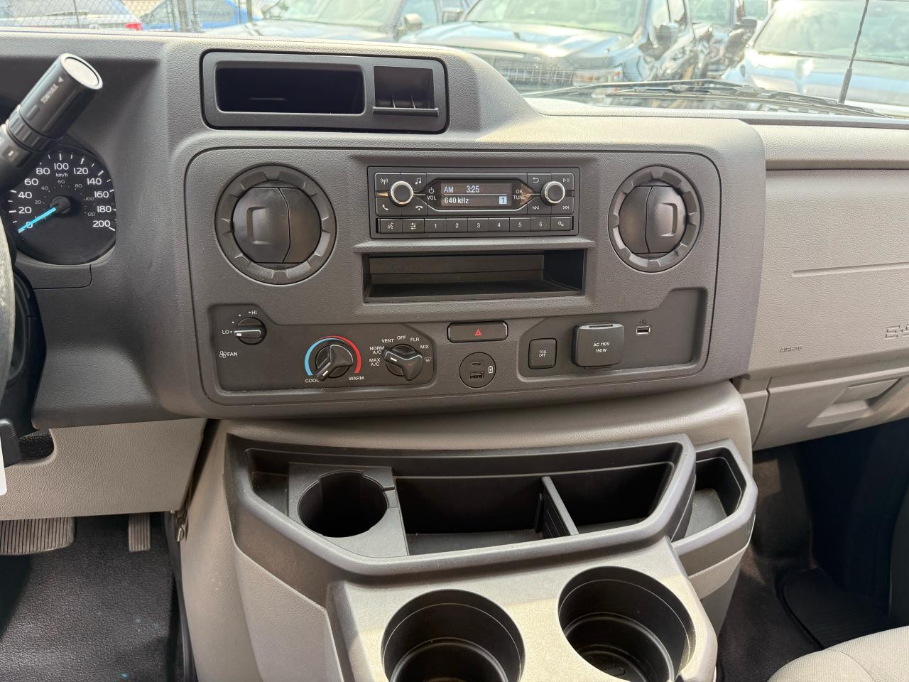2025 Ford E-Series Cutaway Cube Van - Photo #7