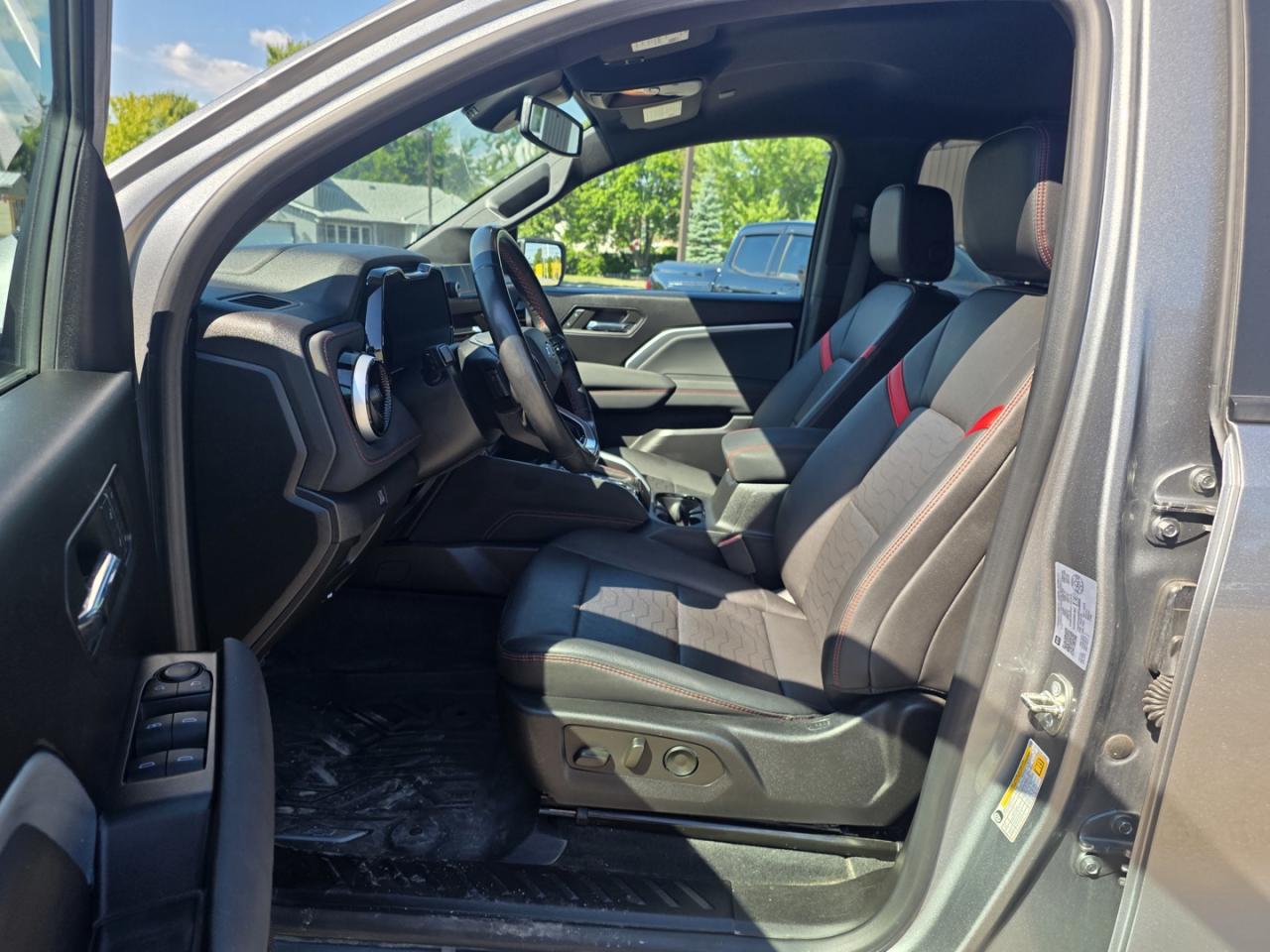 2023 Chevrolet Colorado Z71 Crew Cab 4WD - Photo #11