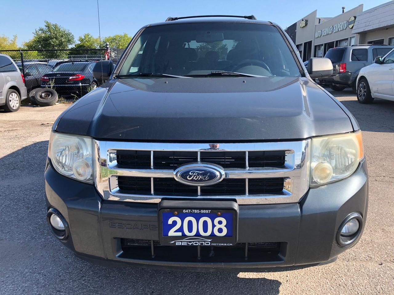 2008 Ford Escape XLT CERTIFIED AND 3 YEAR WARRANTY INCLUDED
