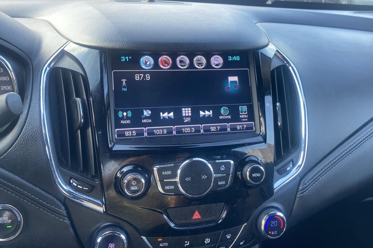 2016 Chevrolet Cruze Premier - Photo #21