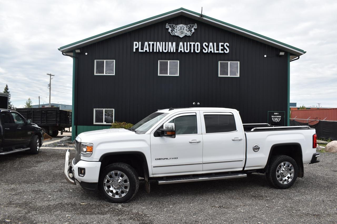 Used 2015 GMC Sierra 2500 Denali HD Duramax diesel for sale in Winnipeg, MB