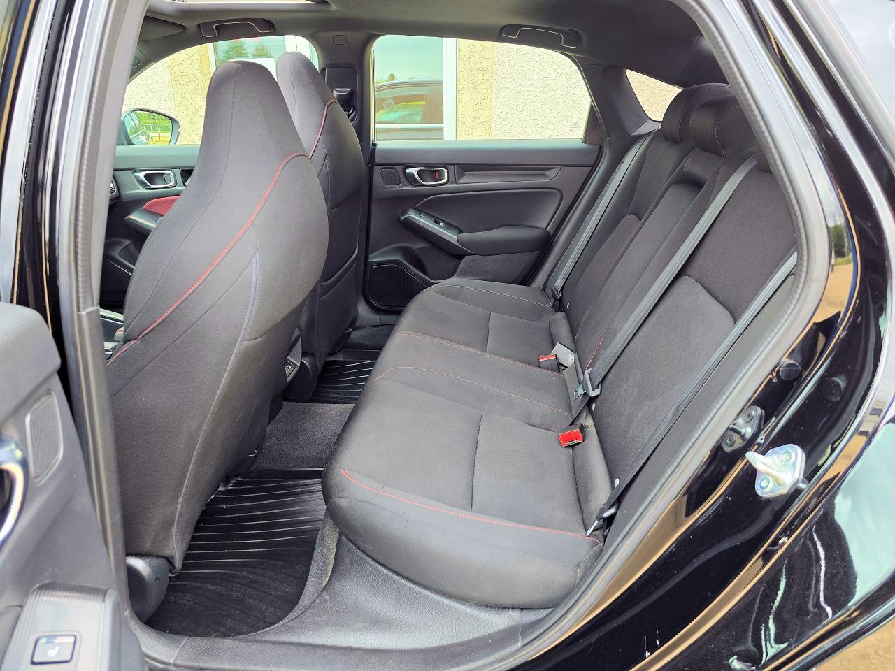 2022 Honda Civic SI , Accident Free, One Owner - Photo #9