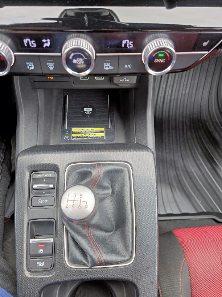 2022 Honda Civic SI , Accident Free, One Owner - Photo #21