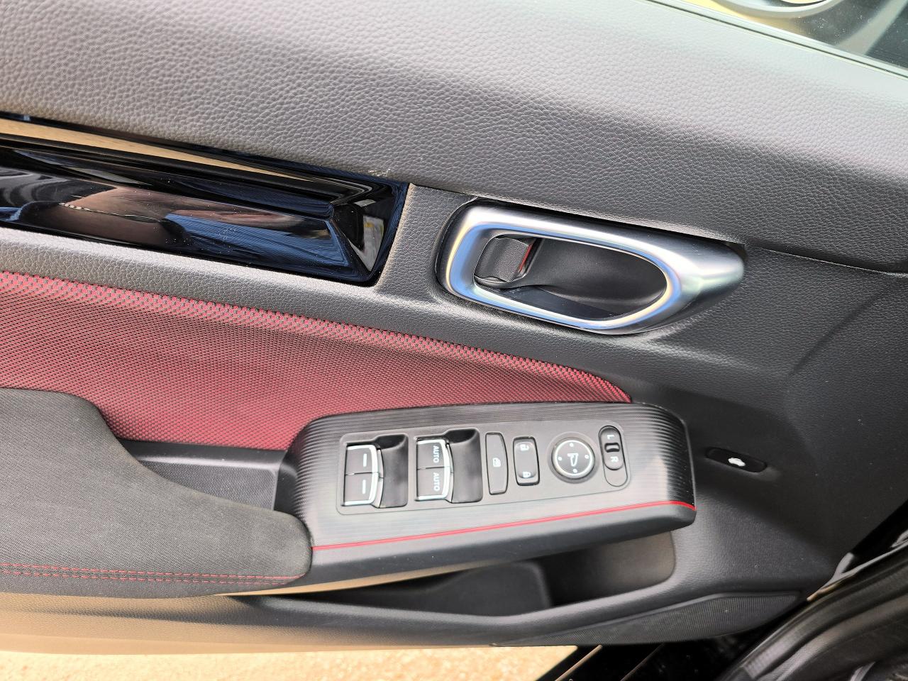 2022 Honda Civic SI , Accident Free, One Owner - Photo #10