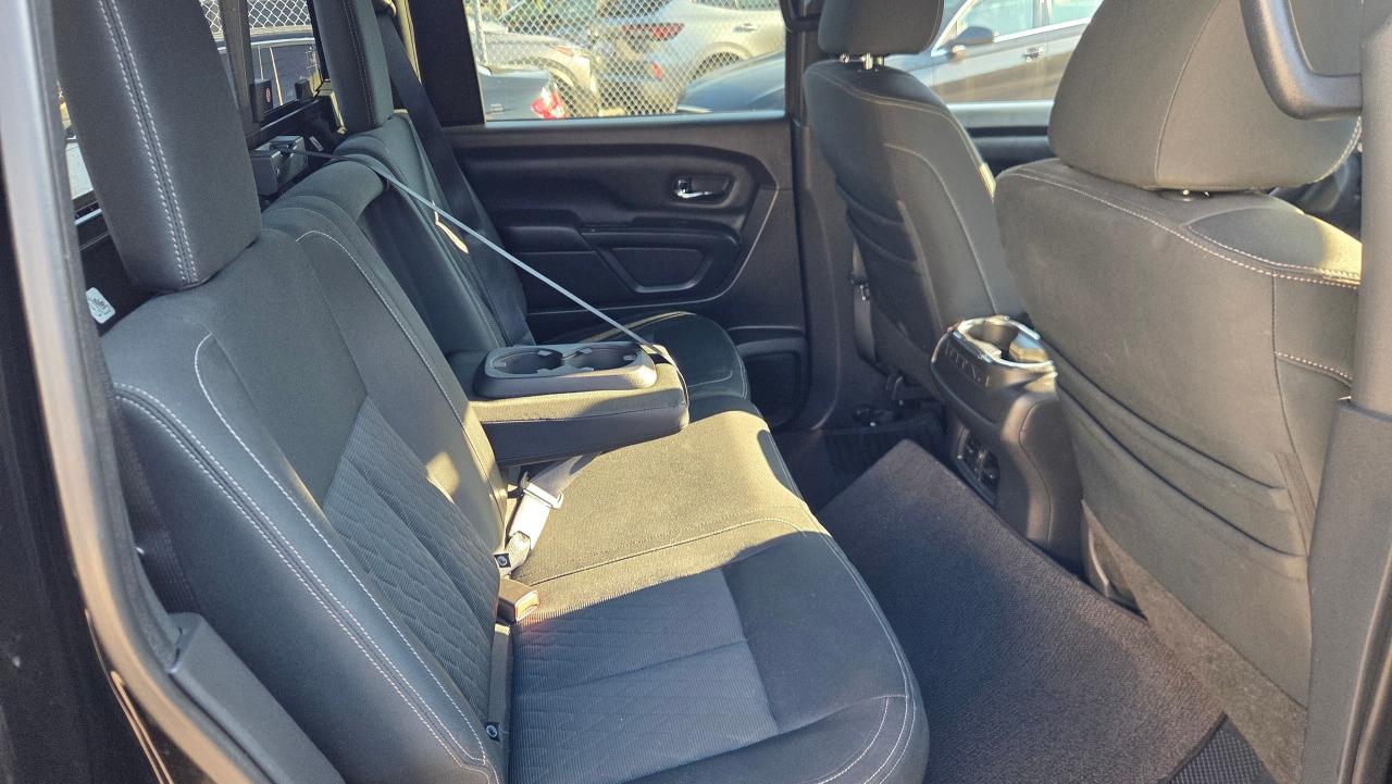 2018 Nissan Titan SV MIDNIGHT EDITION - Photo #10
