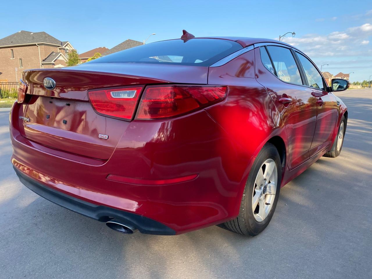 2015 Kia Optima LX Photo4